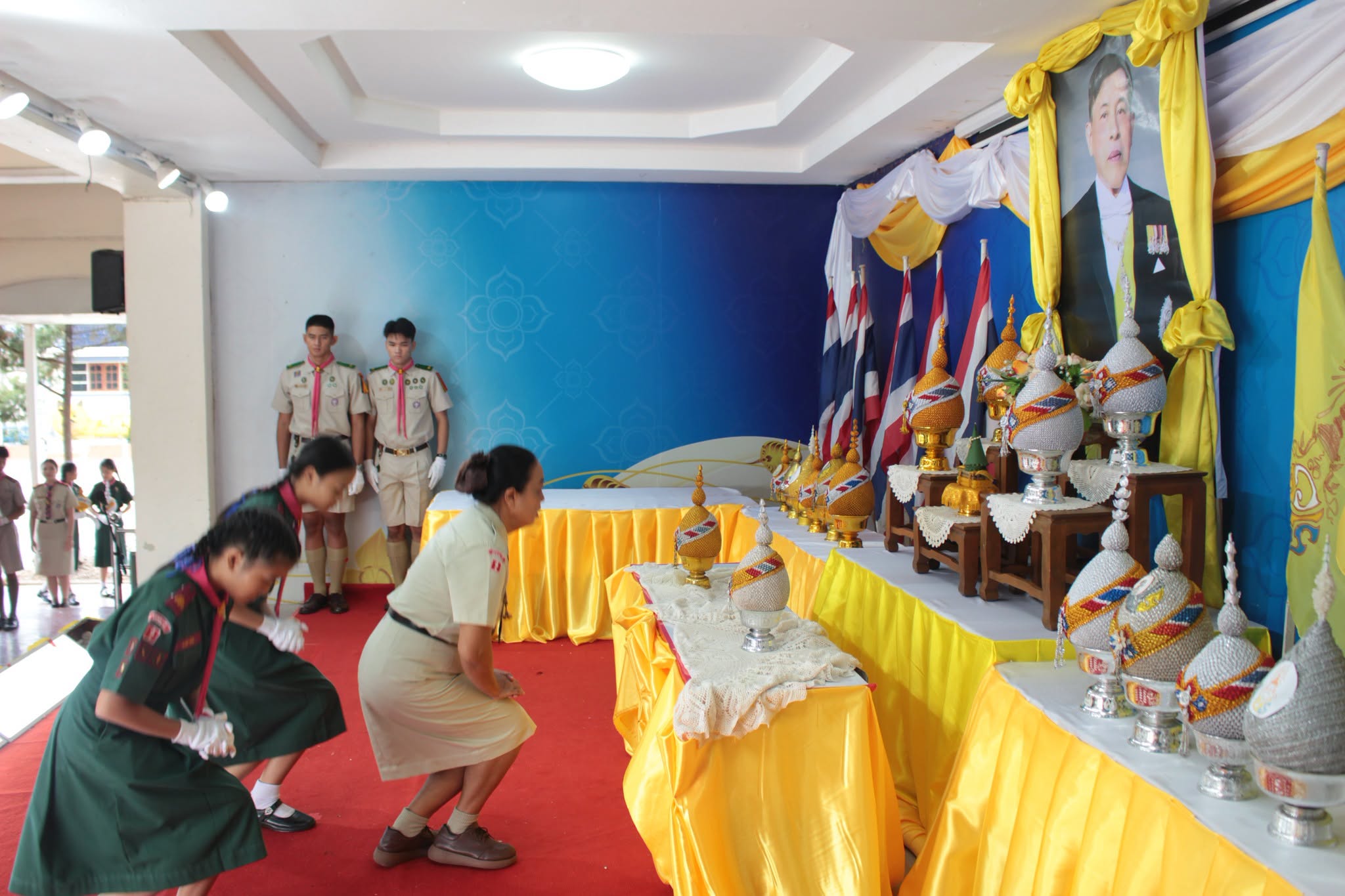 image4